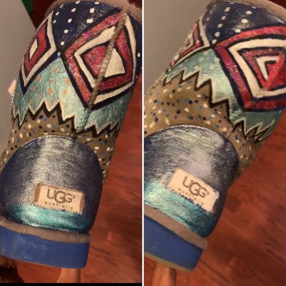 SOLD on (M) - Hand painted UGG boots - Picture 2 of 2